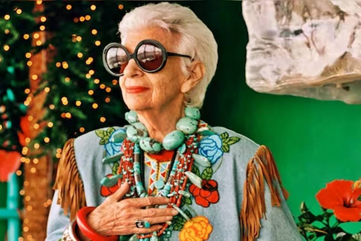 Iris Apfel, fashion maverick, dies at 102