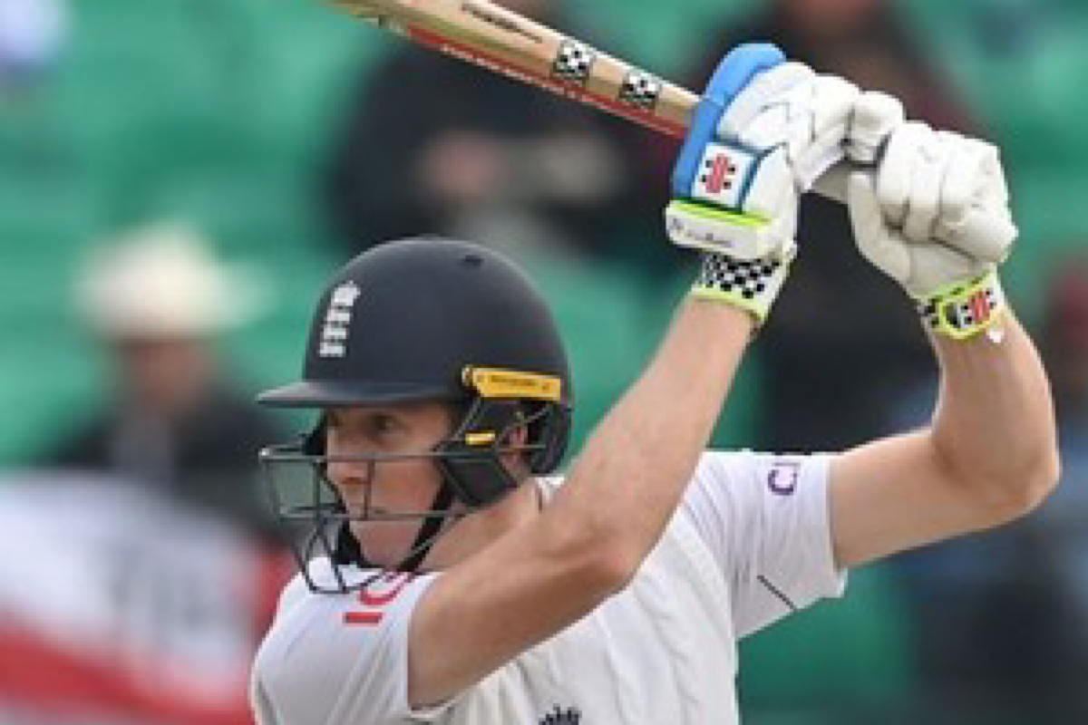 5th Test: Crawley makes unbeaten 61, Kuldeep picks two as England reach 100/2