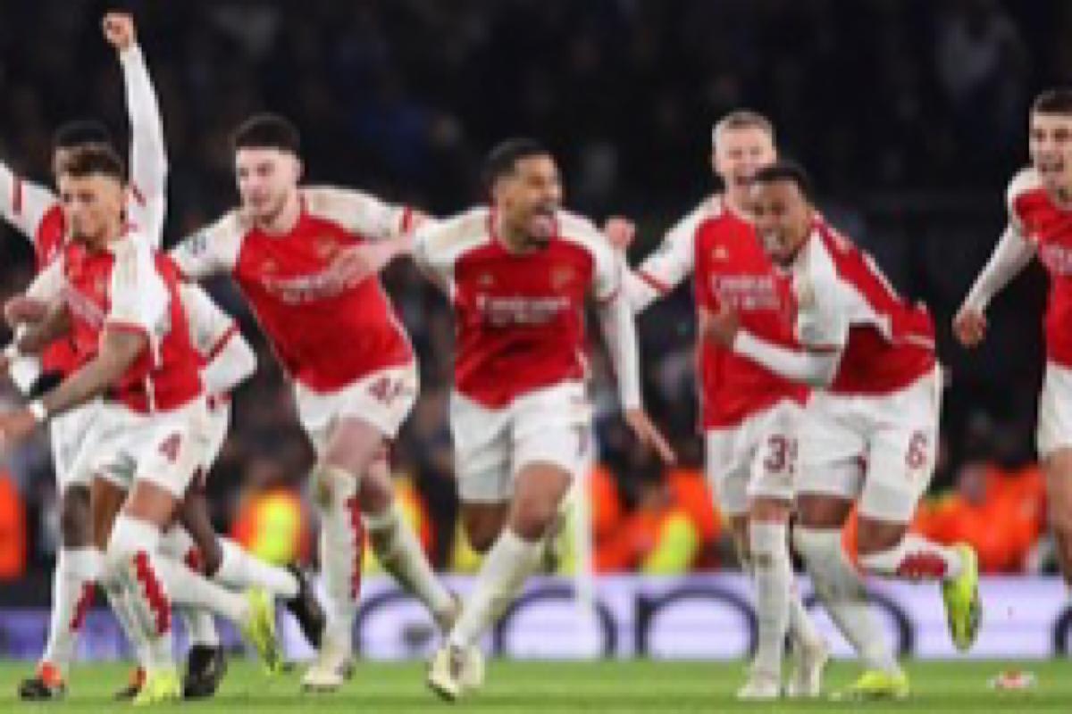 Arsenal beat Porto on penalties to reach Champions League QF