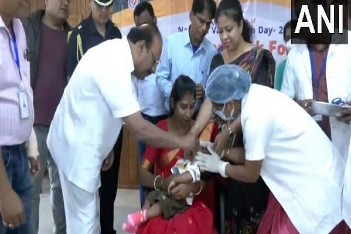 Tripura Governor takes part in National Immunization Day celebration