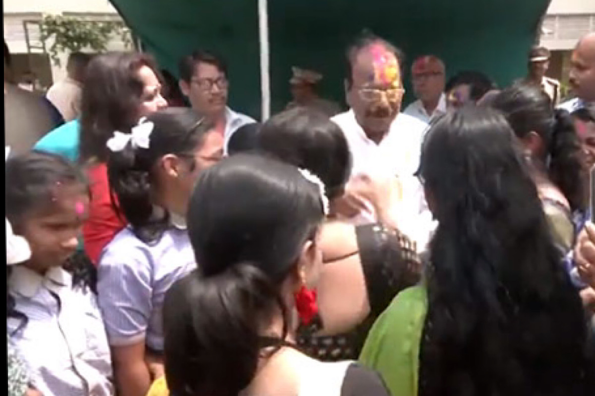Tripura Governor N. Indrasena Reddy celebrates Holi at Raj Bhawan