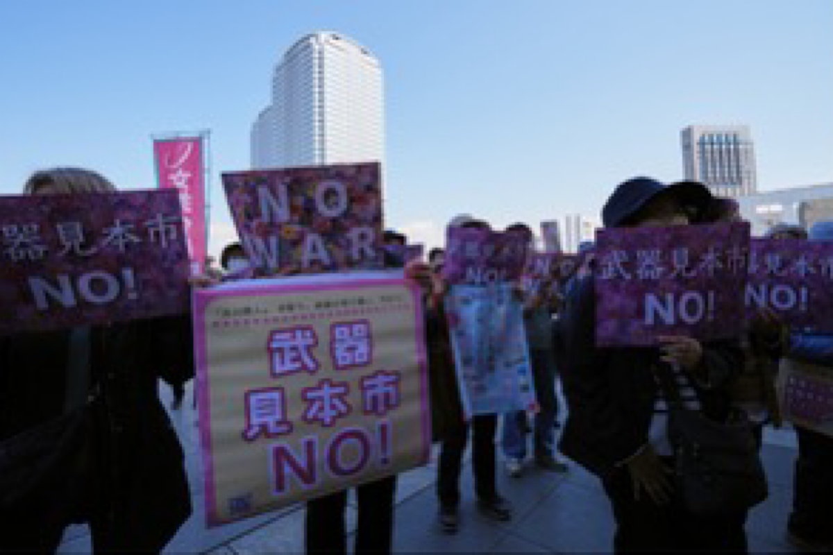 Japanese rally outside PM residence to protest relaxed arms export control
