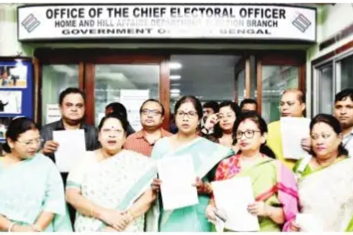 Trinamul leaders meet SEC CEO over Dilip’s comment
