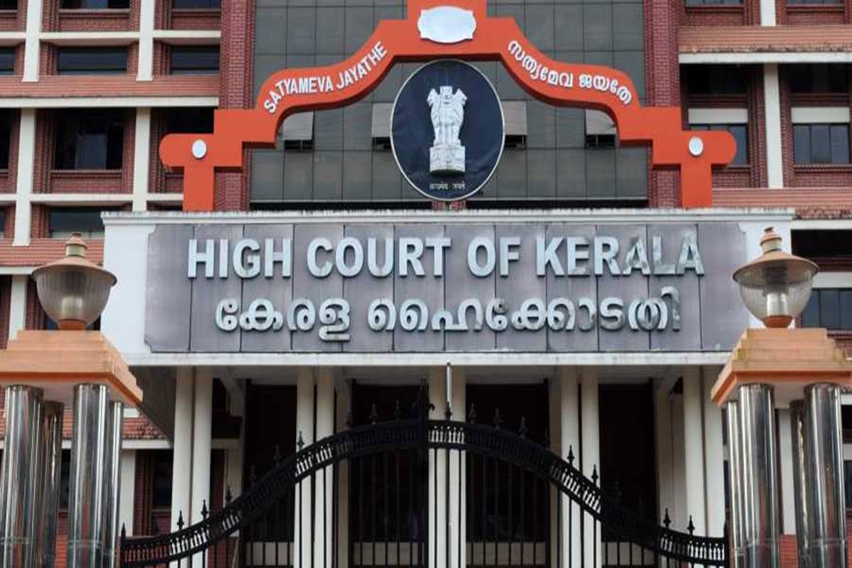 Kerala: HC dismisses PIL alleging Rajeev Chandrasekhar filed false affidavit