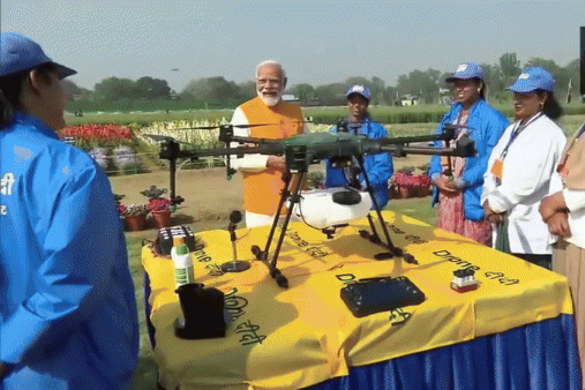 PM watches drone demonstration by Namo Drone Didis