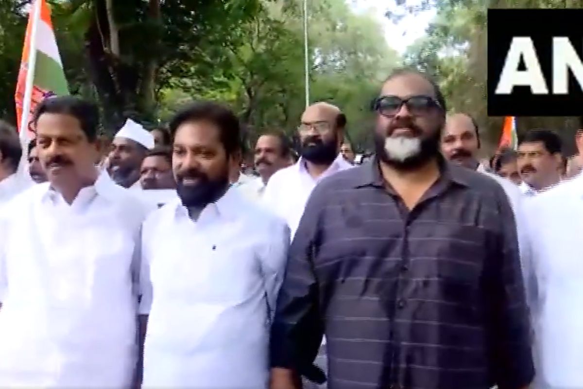 CPM, Congress protest in Kerala against Kejriwal’s arrest