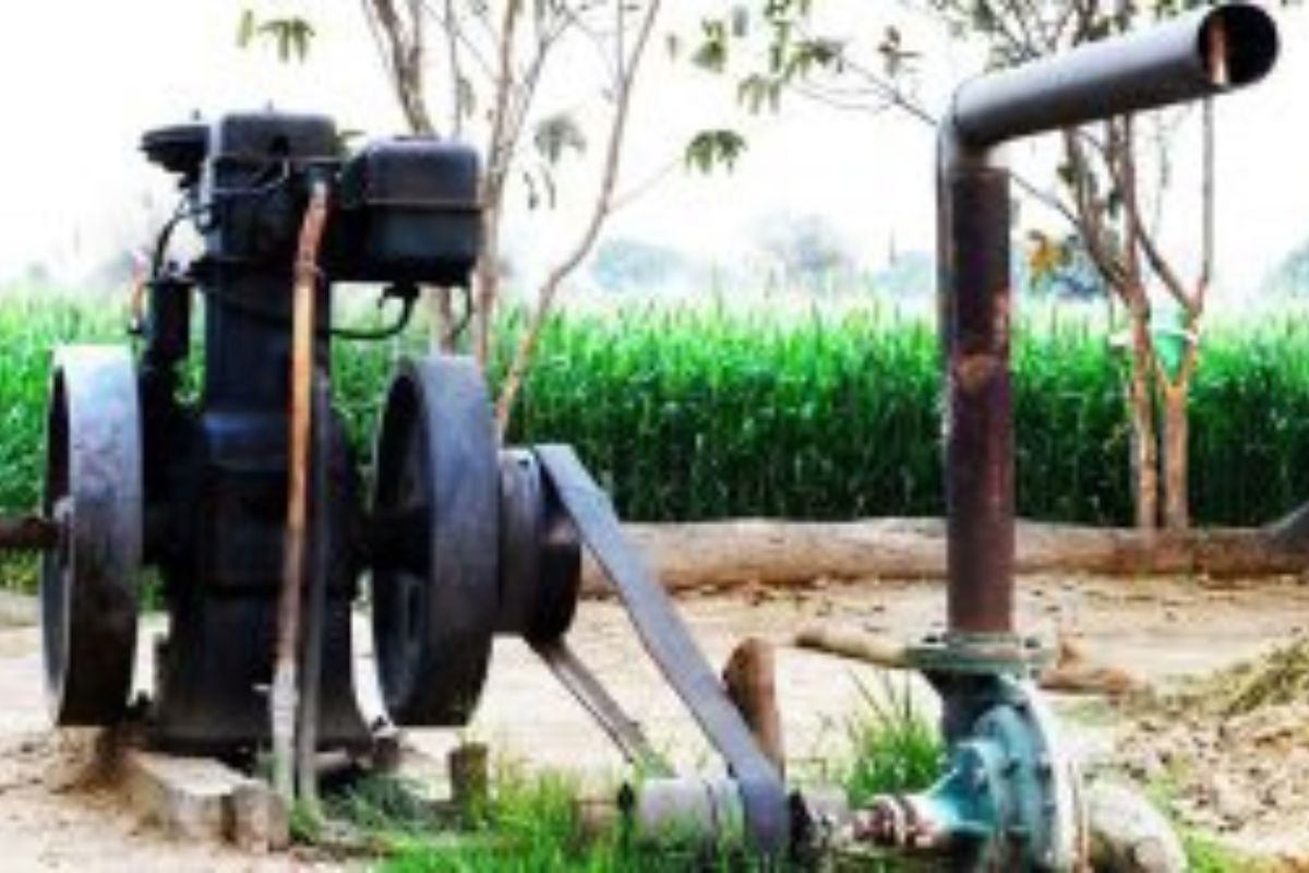 UP Cabinet approves free water through tube wells  for 1.5 crore farmers