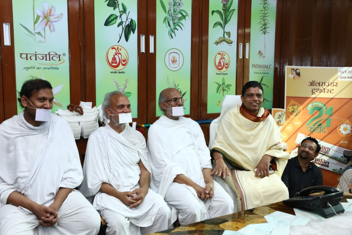 Providing health to sick is the greatest service of all: Dr. Manibhadra at Patanjali Yogpeeth