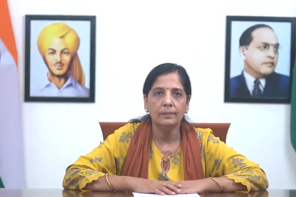 Forces within and outside India weakening the country…’ : Jailed Kejriwal’s wife reads out his message