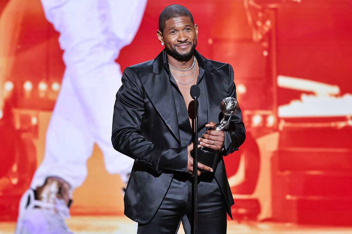 Usher honors strong women at NAACP Image Awards