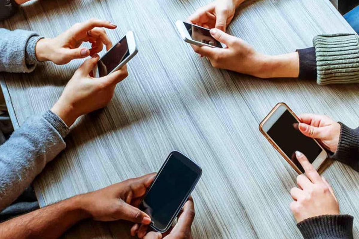 Govt issues advisory against calls impersonating DoT, threatening to disconnect mobile numbers