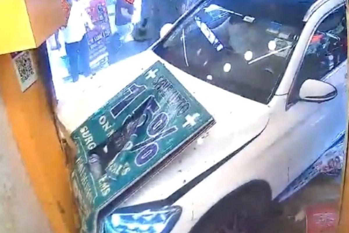 Six injured as car rams into an eatery in North Delhi; driver arrested