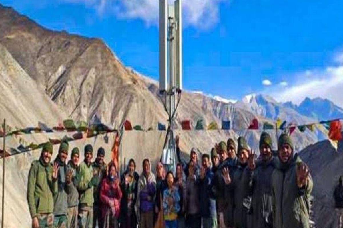 Himachal village at 15,000 ft altitude gets mobile connectivity