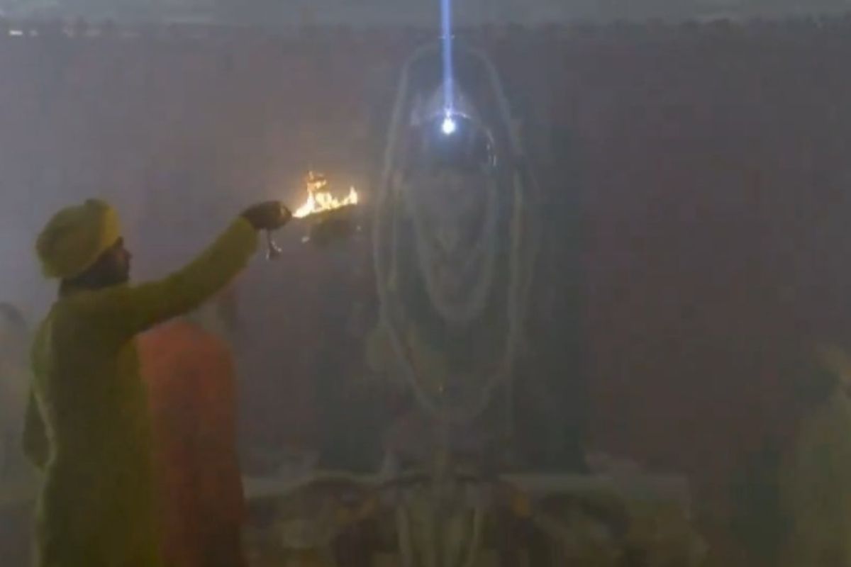 Euphoria grips devotees as sunrays illuminate Ram Lalla’s forehead in Ayodhya