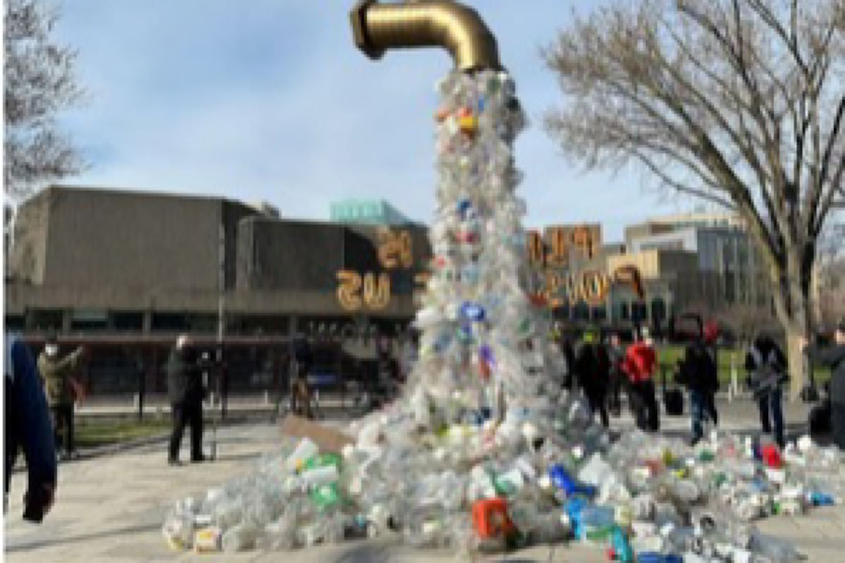 Negotiations on global plastics treaty opens in Ottawa