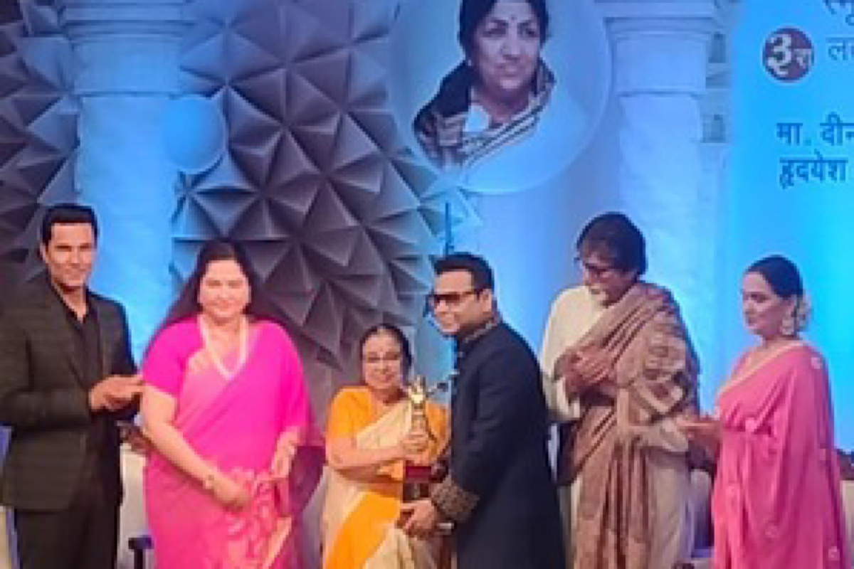 Amitabh Bachchan, A.R. Rahman honoured at 3rd Lata Deenanath Mangeshkar Awards