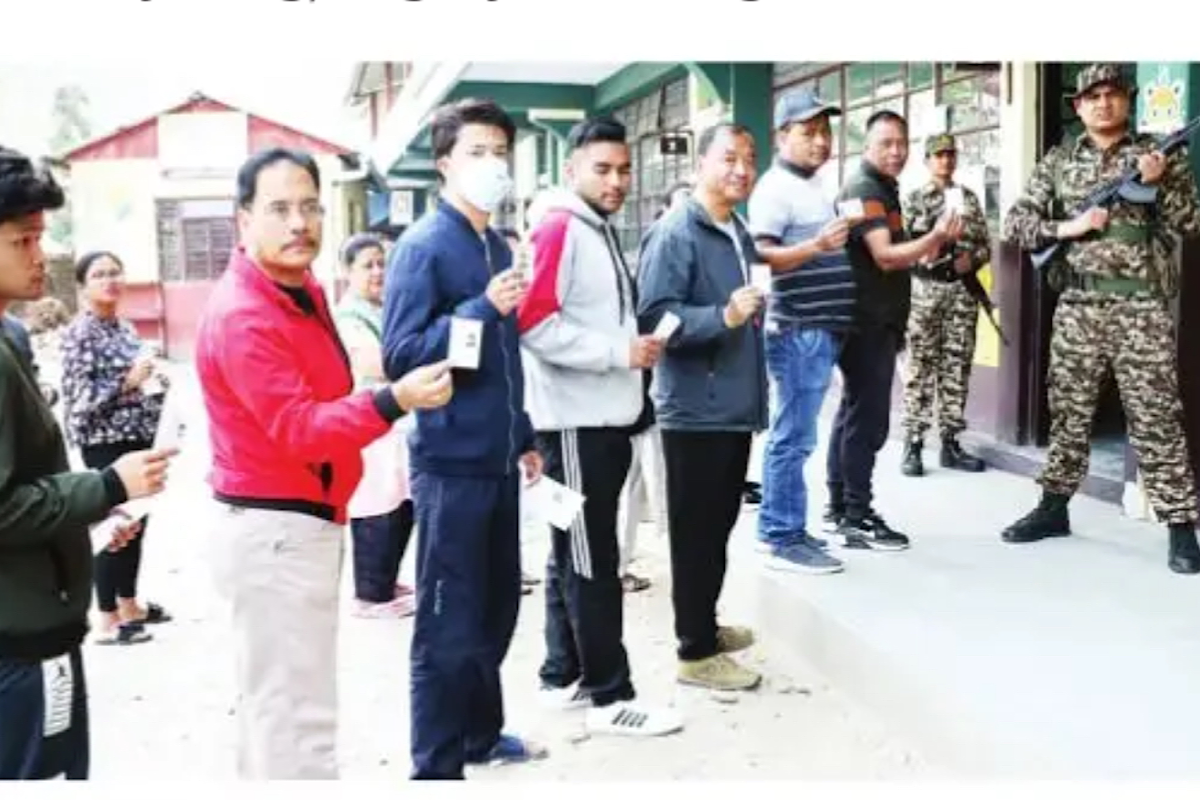 Polling peaceful in 3 seats, sporadic reports of booth jamming, EVM malfunction