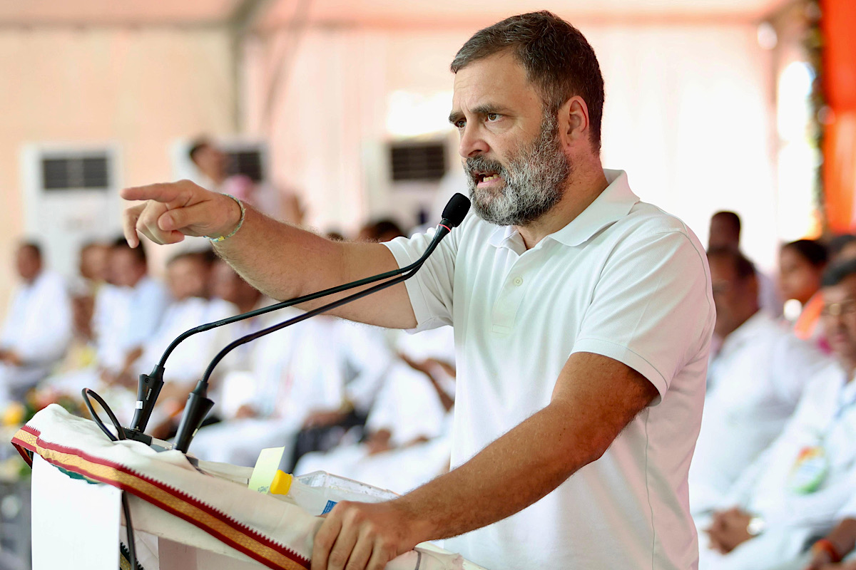 Modi wants to sell ‘jal, jungle, zameen’ of tribals to industrialists: Rahul