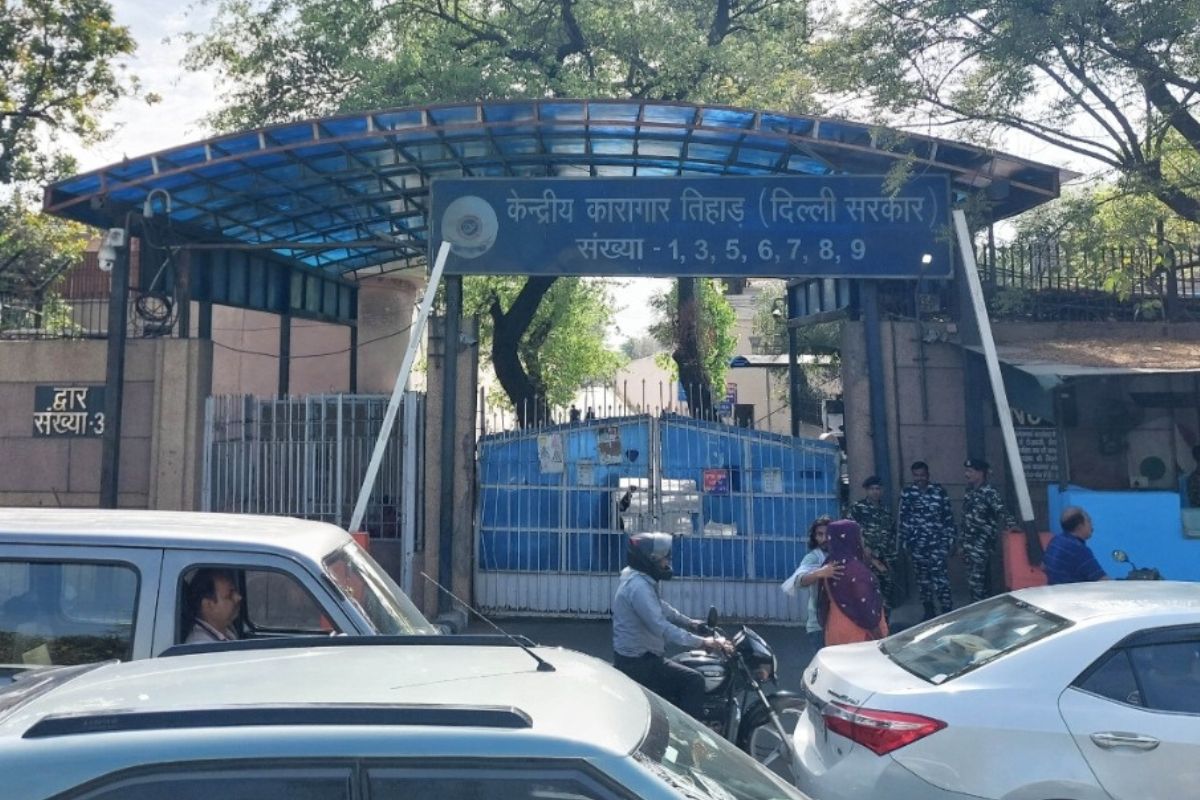 Delhi excise policy case: Arvind Kejriwal taken to Tihar jail