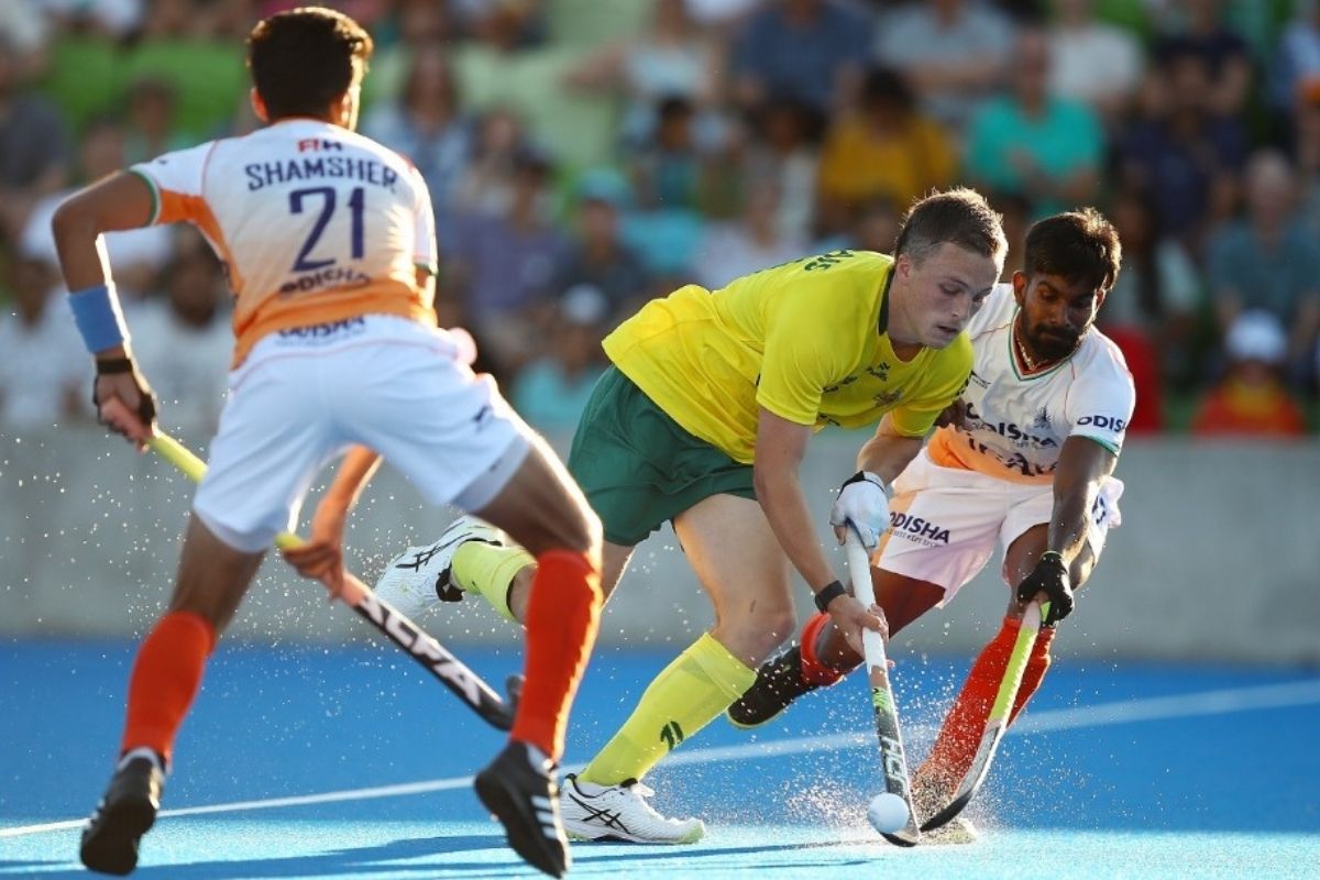 India lose 2-4 to Australia in their second match of the five match hockey series
