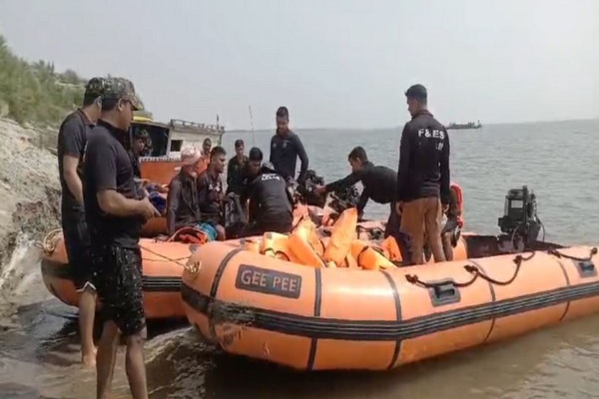 Three drown, 20 rescued as boat capsizes in Brahmaputra in storm