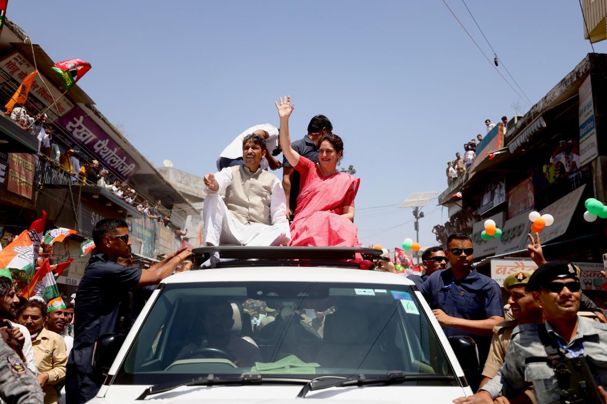 Country worships truth, not power, Modi wants power not truth: Priyanka