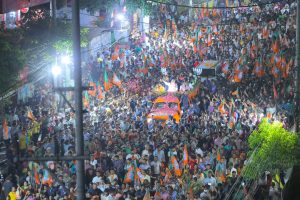 Shah holds road show in Guwahati