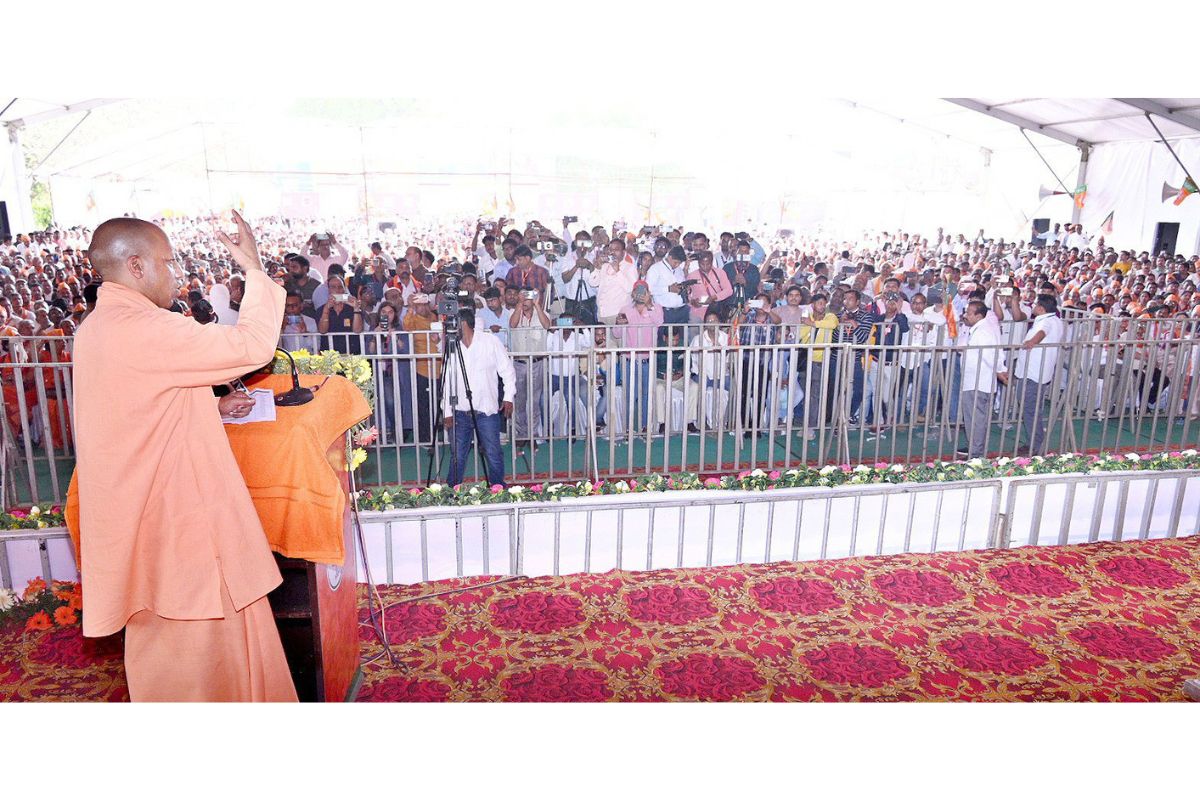 It’s ‘Swarth ka Parivar,’ Vs ‘Modi ka Parivar’: CM Yogi in Bareilly