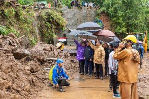 Cyclonic storm claims 20 lives in Mizoram; 2 in Assam