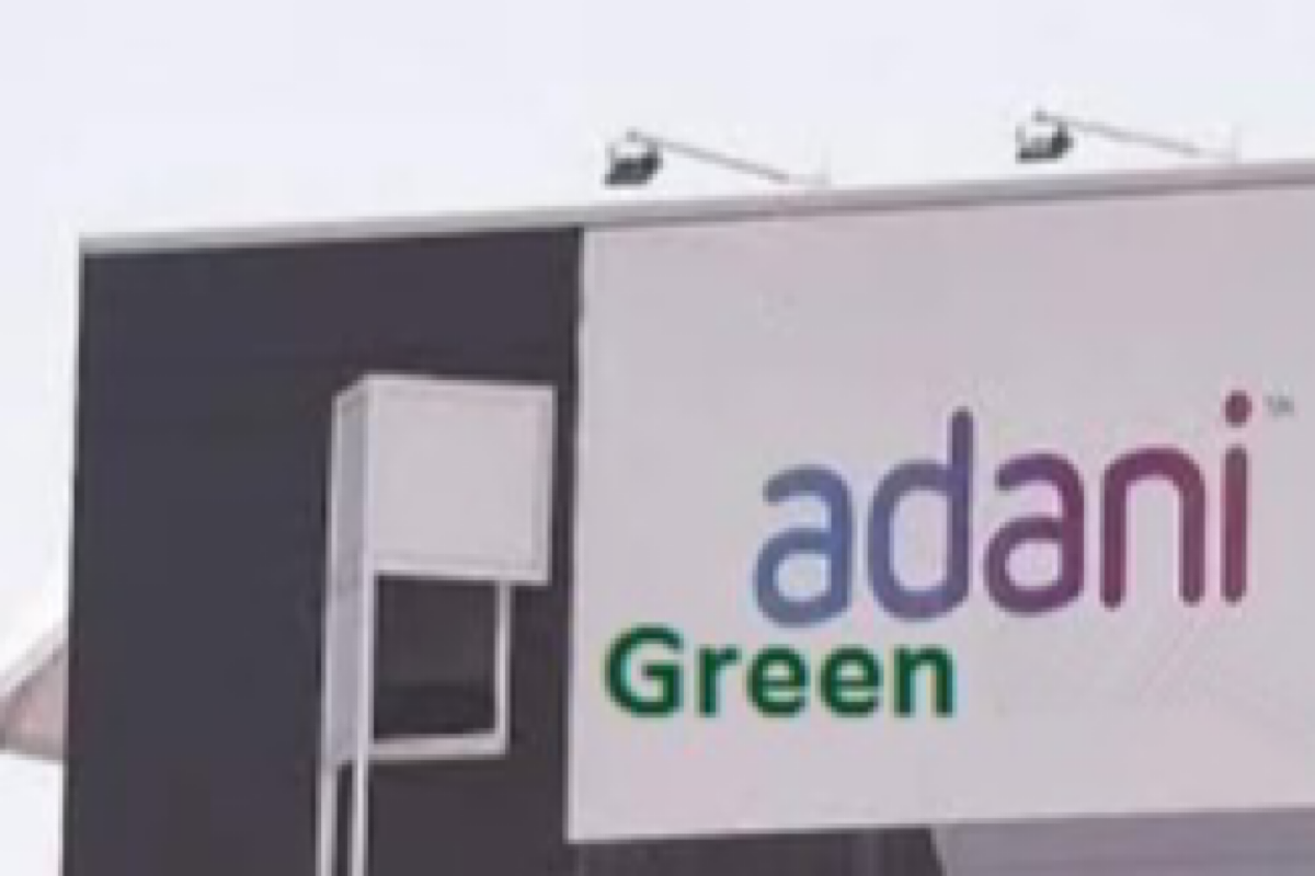 Adani Green secures $400 million from international banks for 750 MW  solar projects