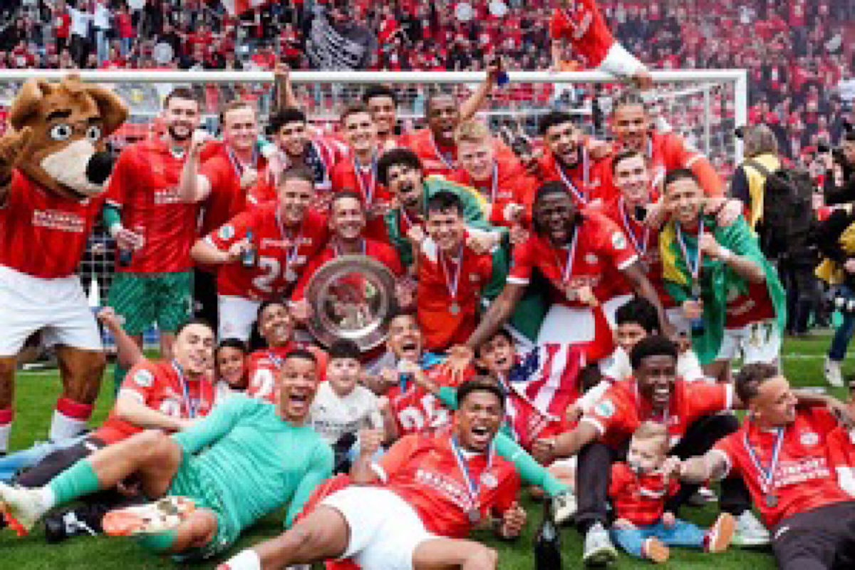 Football: PSV clinch 25th Eredivisie title, first in six years