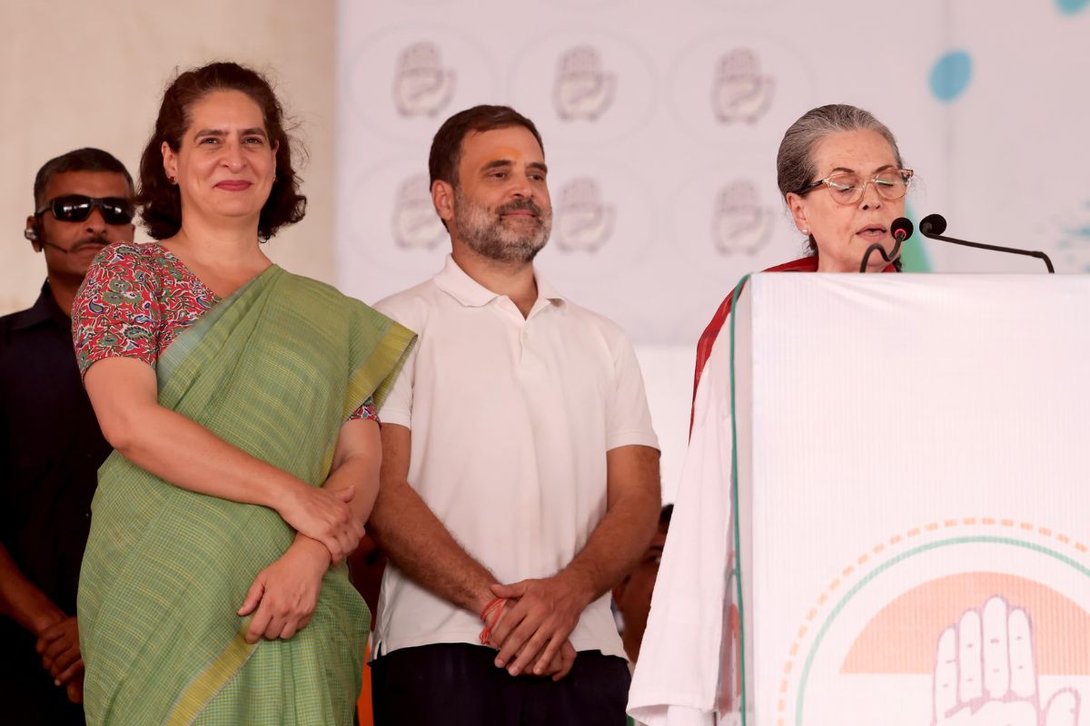 Sonia Gandhi , Rahul Gandhi, Priyanka Gandhi