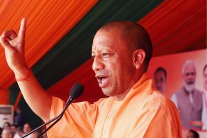 Yogi urges people to vote for a self-reliant and developed India