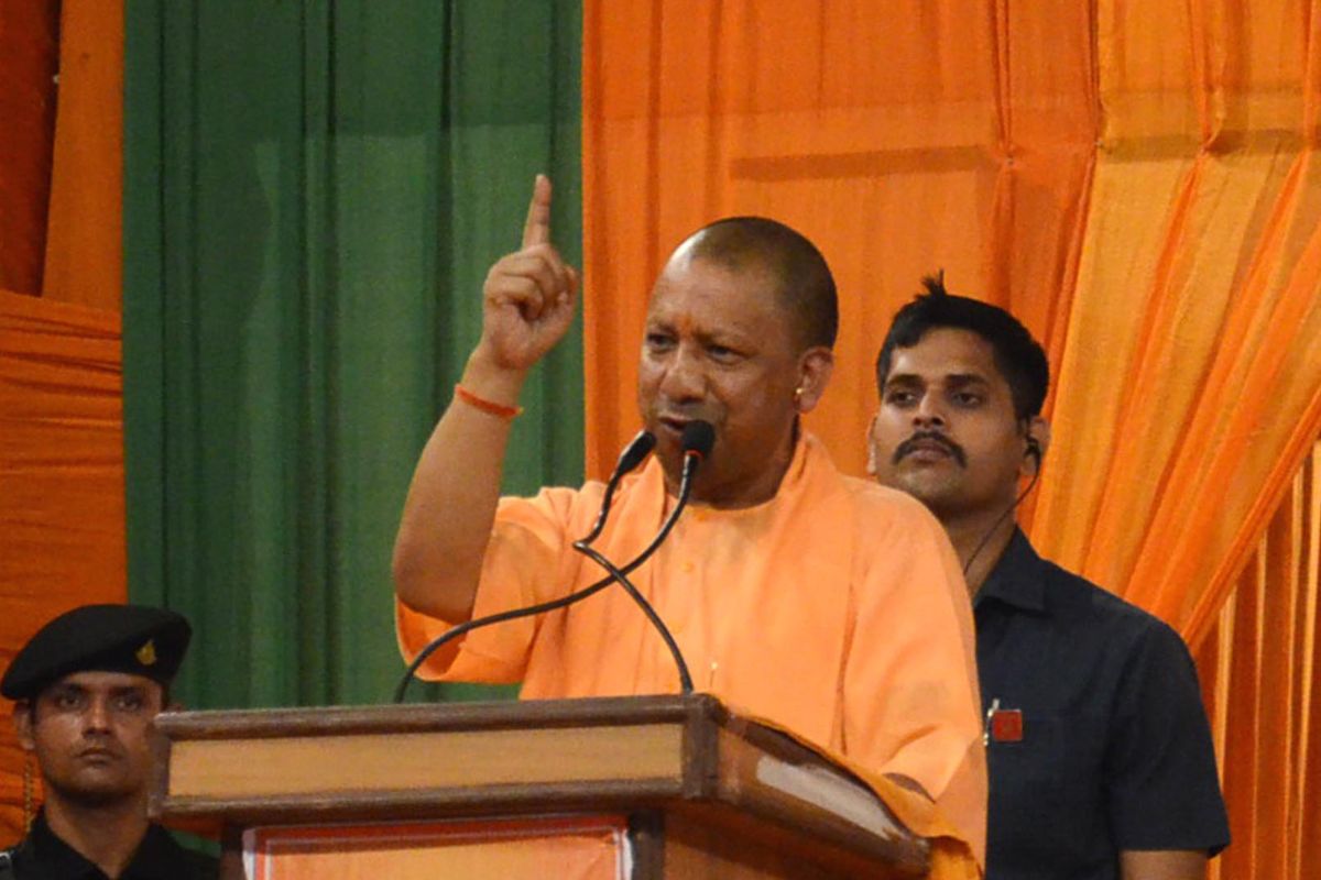 Everyone is corrupt in AAP, from top to bottom: Yogi Adityanath