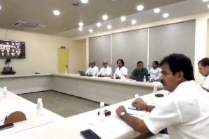 Kharge holds meet with party candidates ahead of counting of votes