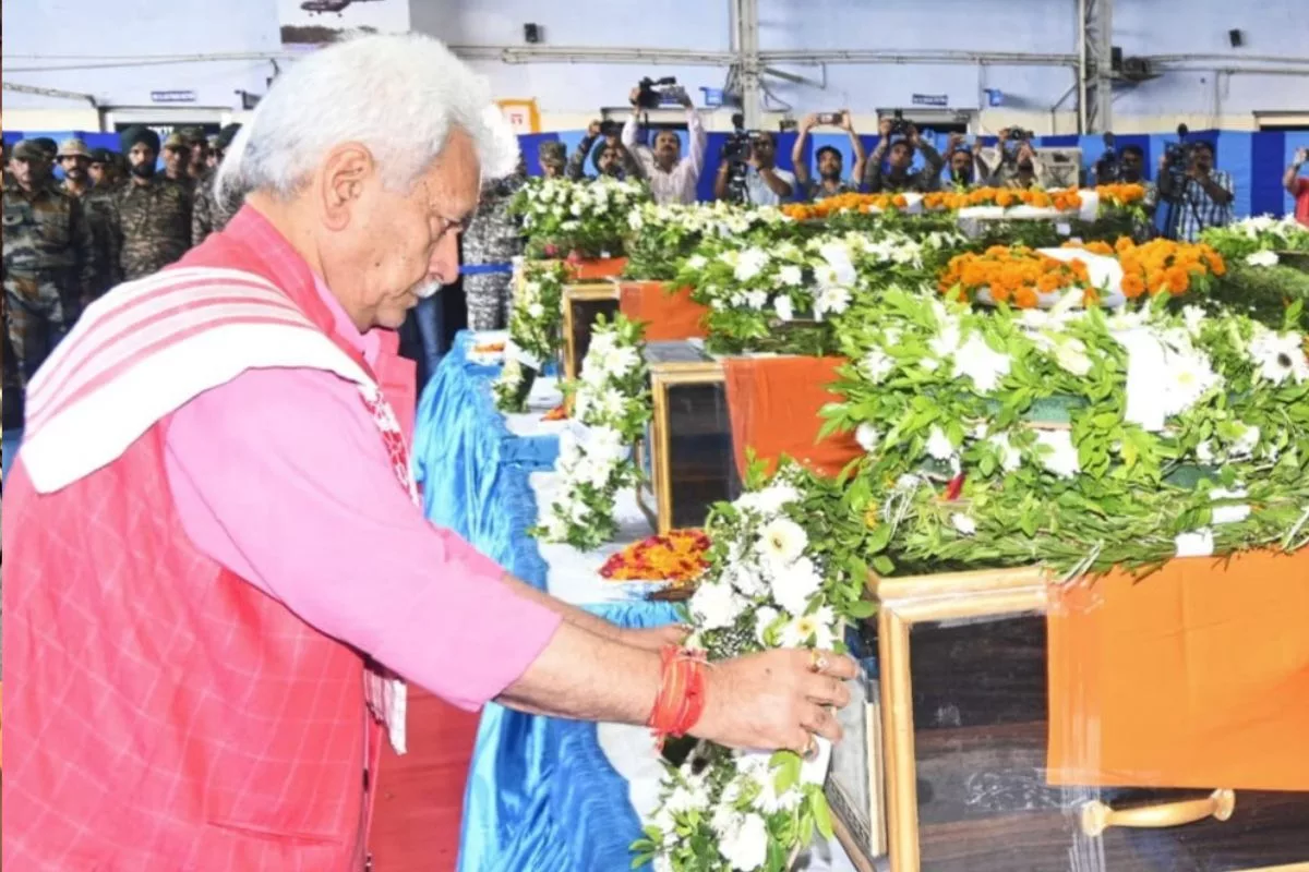 J&K L-G pays homage to 4 Army martyrs