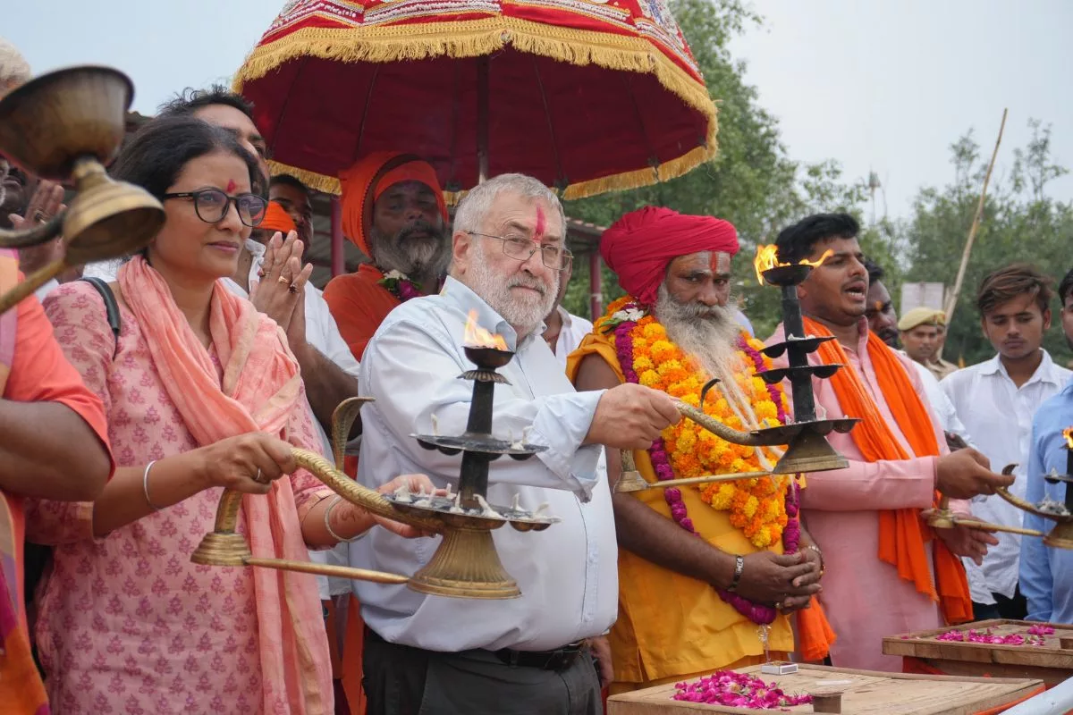 Rural tourism: ICRT London  Head visits Singraur Uphaar village in Prayagraj