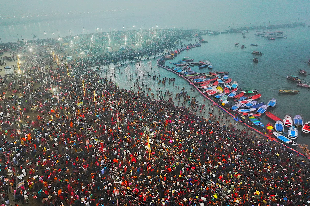 Helicopter joy rides at Mahakumbh 2025 for just Rs 1,296;  Performances by 5,250 renowned artists