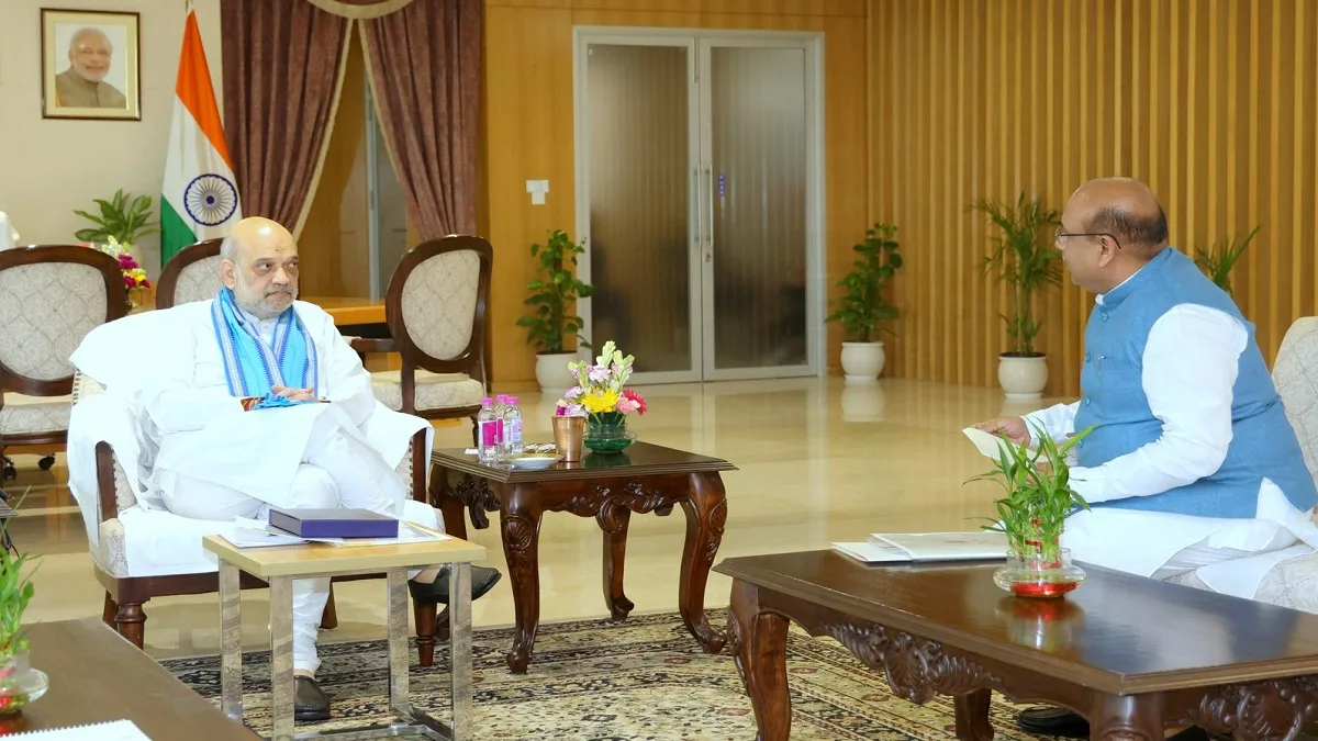 Vijender Gupta briefs Amit Shah on key reforms in Delhi Assembly