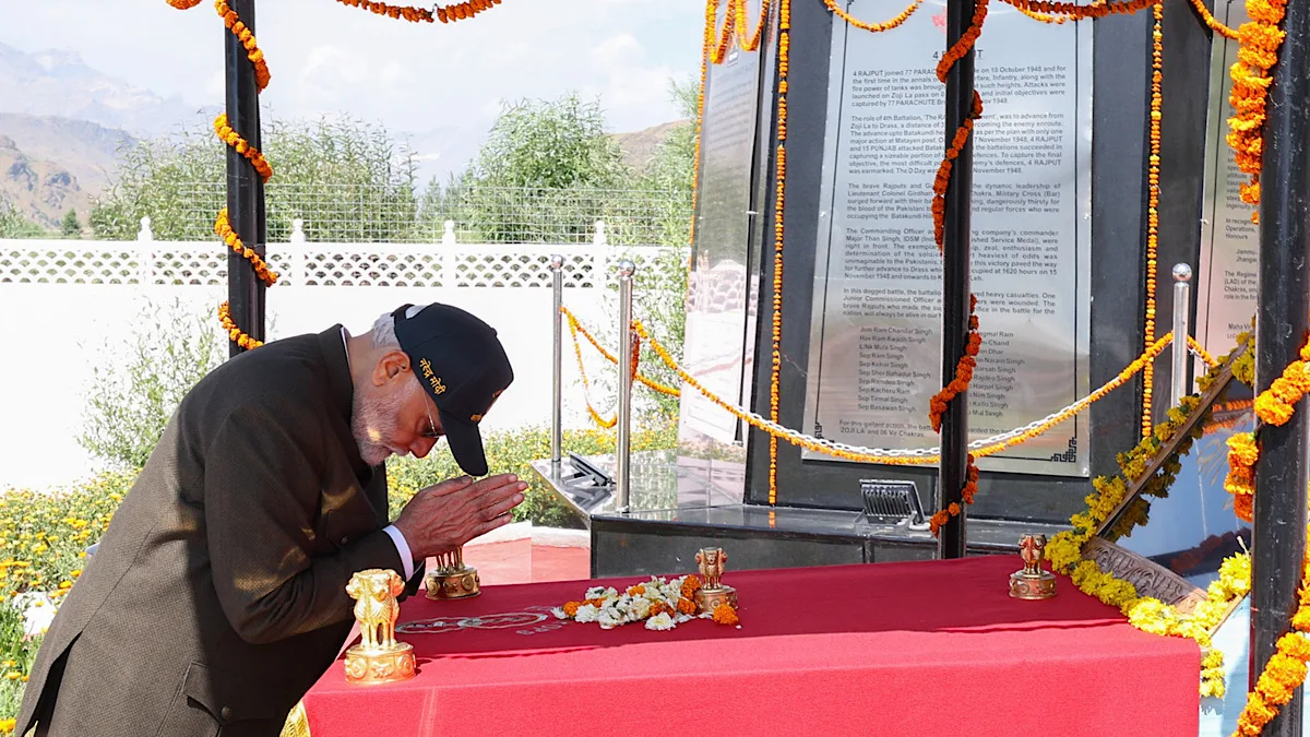 Kargil Vijay Diwas reminds of unparalleled courage of brave sons of India: PM Modi