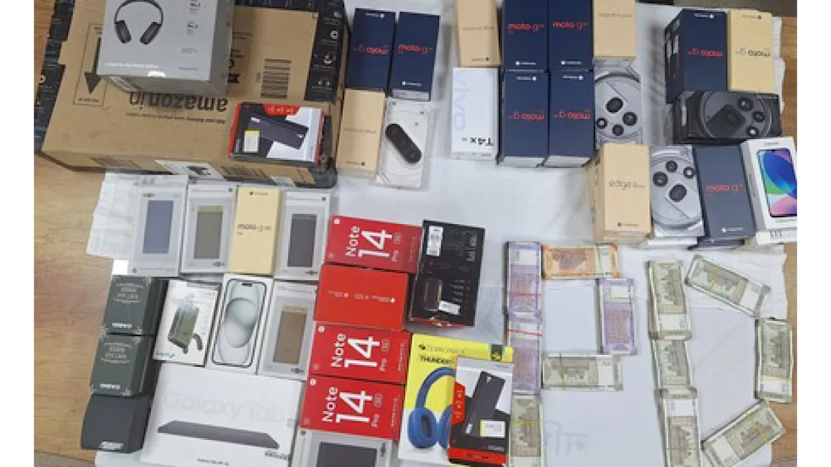 Kolkata Police arrest four in cyber fraud case, recover items worth Rs 17 lakh