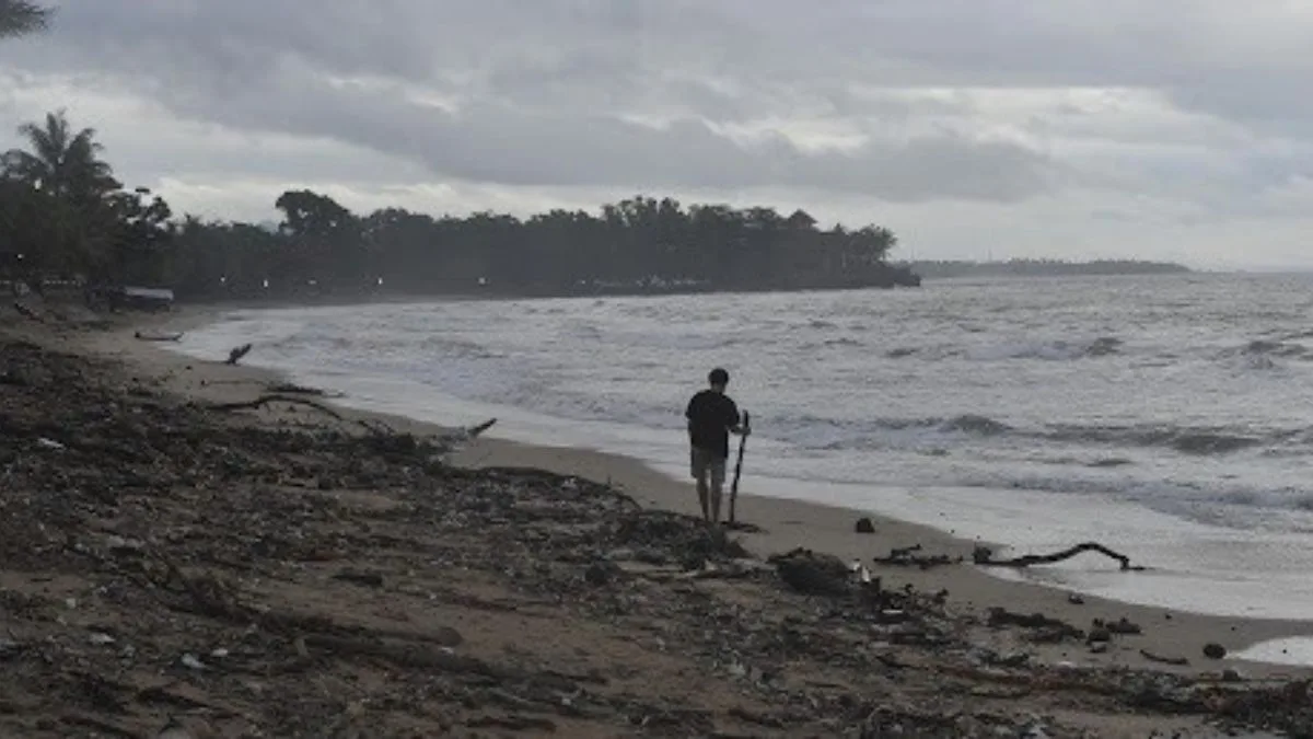 Indonesia warns of possible minor tsunami in coastal areas after Russia quake