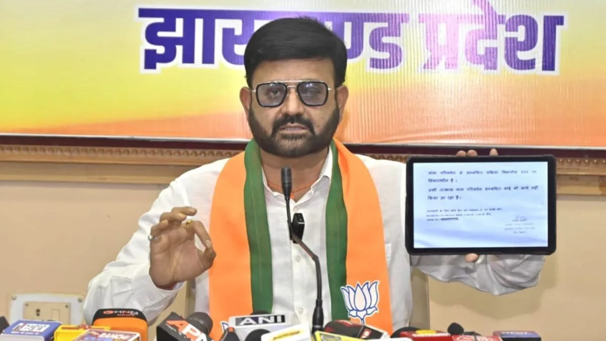 BJP alleges ‘name change scam’ under Hemant govt, seeks CBI probe