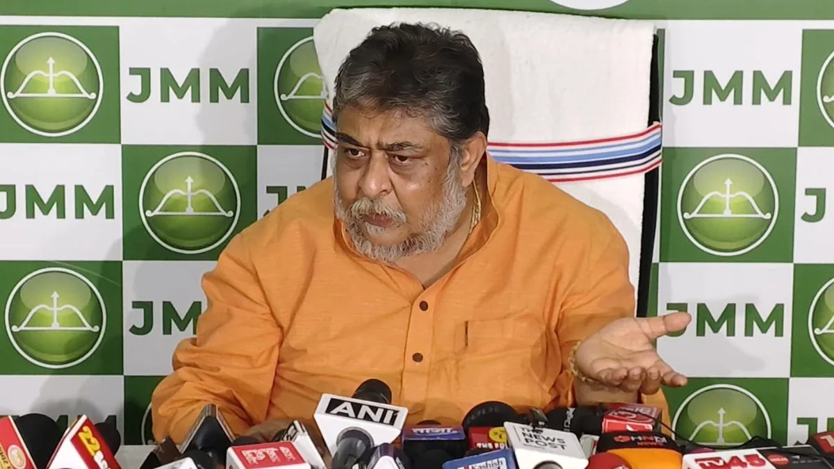 JMM accuses BJP of pushing out Dhankhar, undermining Parliament norms