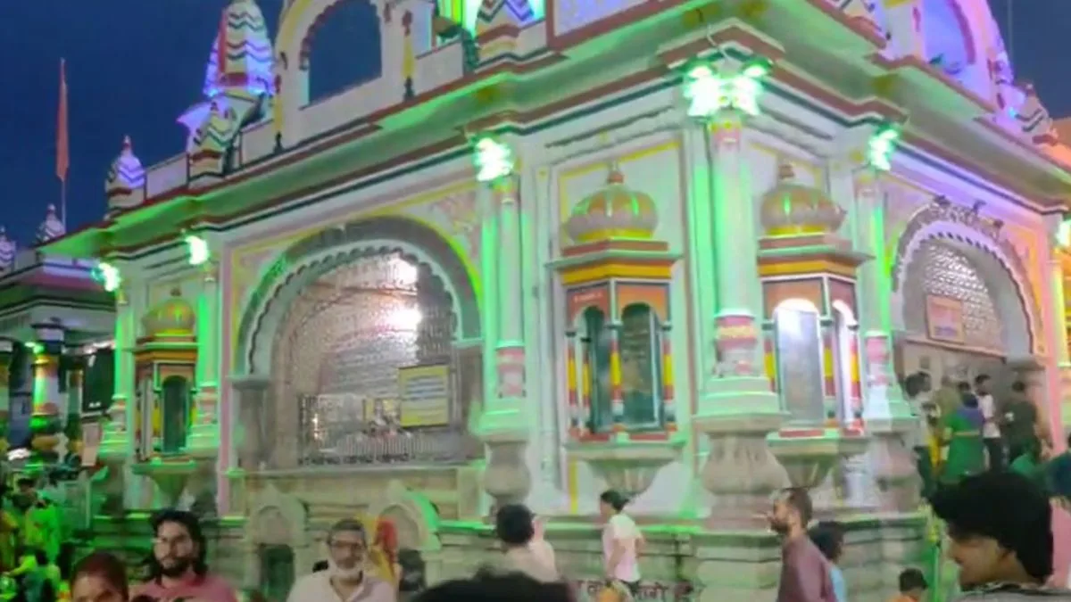 Kanwariyas celebrate Shravan Shivratri across Delhi with gaiety