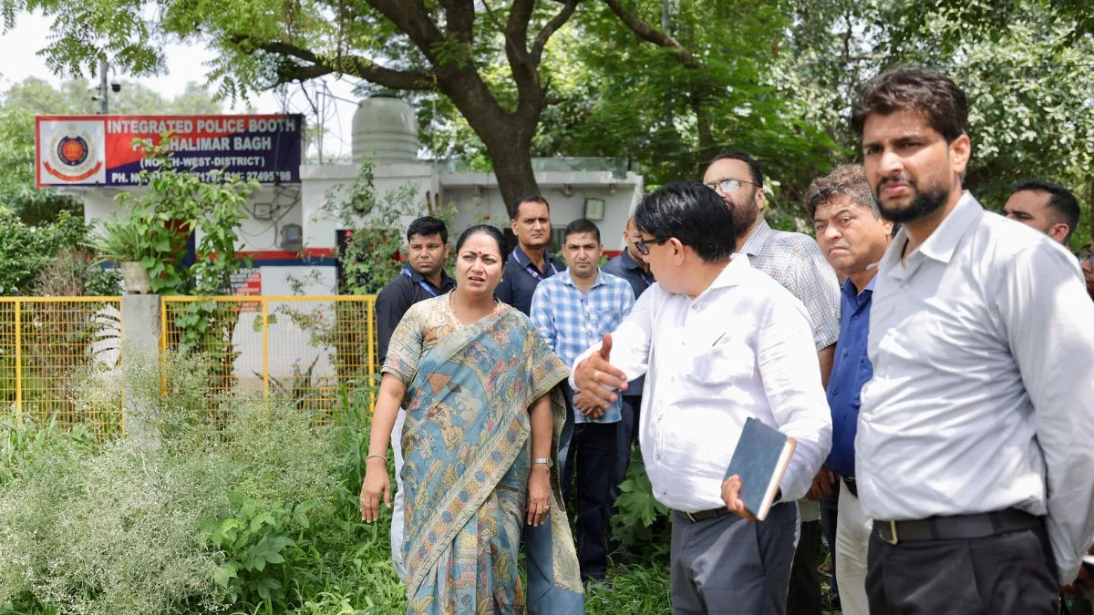 Elevated road to be soon built over Munak Canal: Delhi CM