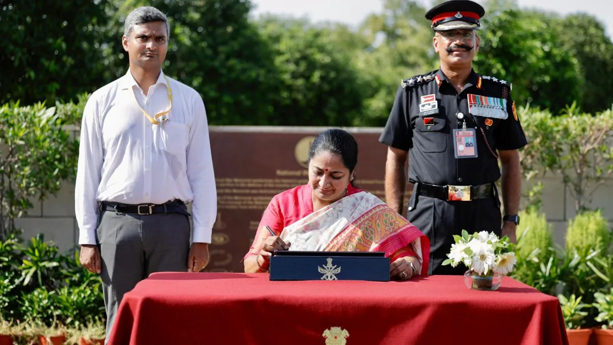 Kargil Vijay Diwas: Delhi CM hails soldiers’ bravery as a triumph of courage and patriotism