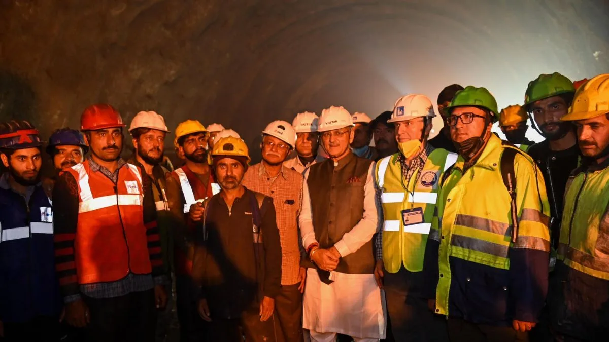 Ladakh L-G reviews progress of Zoji-La tunnel, calls it a transformative project