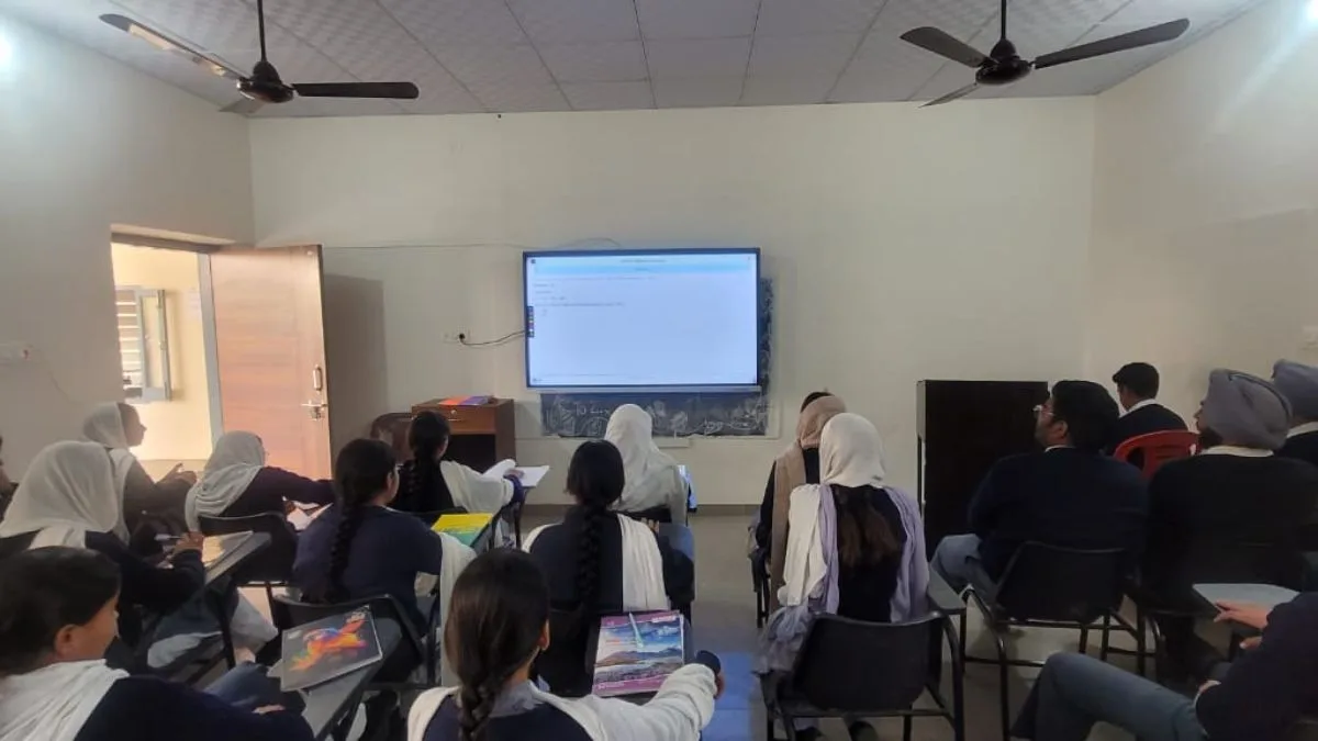 IIT Kanpur’s SATHEE initiative transforms competitive exam preparation in Punjab’s non-SOE government schools