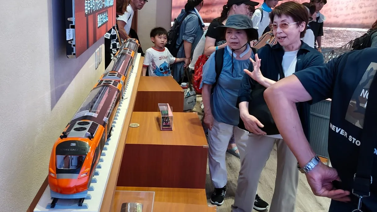 Vande Bharat and Chenab Bridge take spotlight at World Expo 2025 in Osaka
